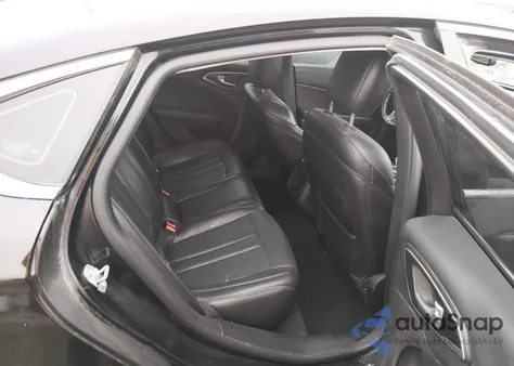 2017 Chrysler 200 Limited Platinum z USA, uszkodzony, nr VIN 1C3CCCAB8HN506497